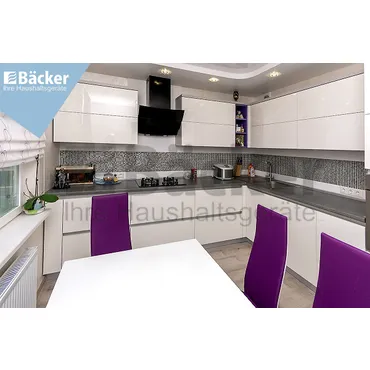 Кухня для городской квартиры K8-modern белый лёд